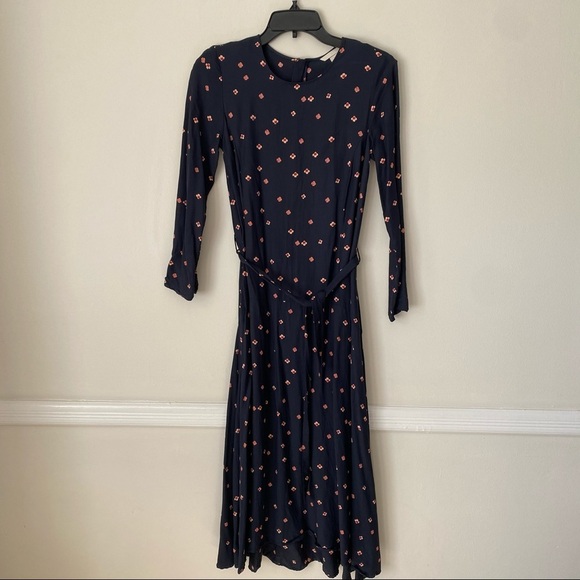 H&M | Lyocell Blend Belted Midi Dress Navy Floral - Picture 2 of 8